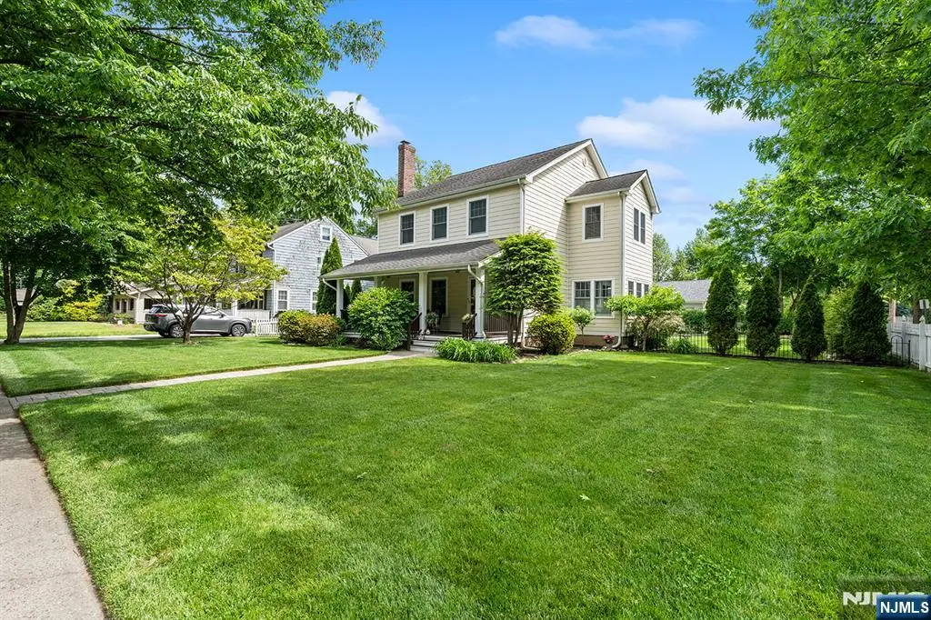 402 Enos Place, Ho Ho Kus, NJ 07423 - #1