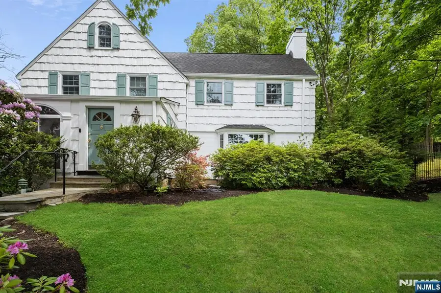15 Afterglow Avenue, Verona, NJ 07044 - #2