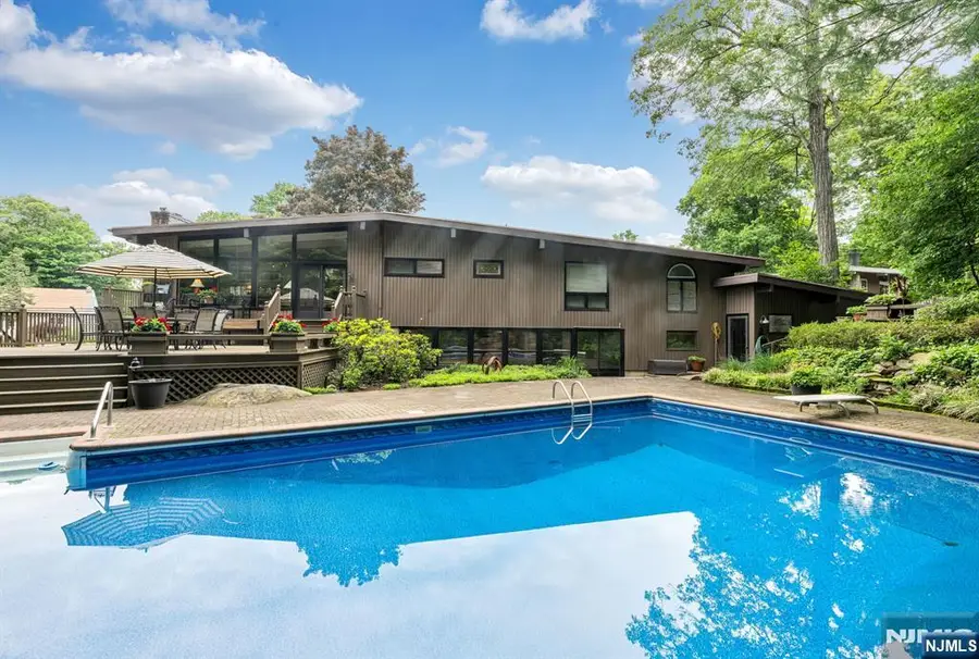 11 Kingsley Road, Ringwood, NJ 07456 - #2