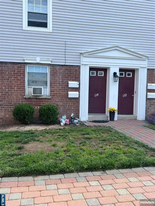 134B Hastings, Rutherford, NJ 07070