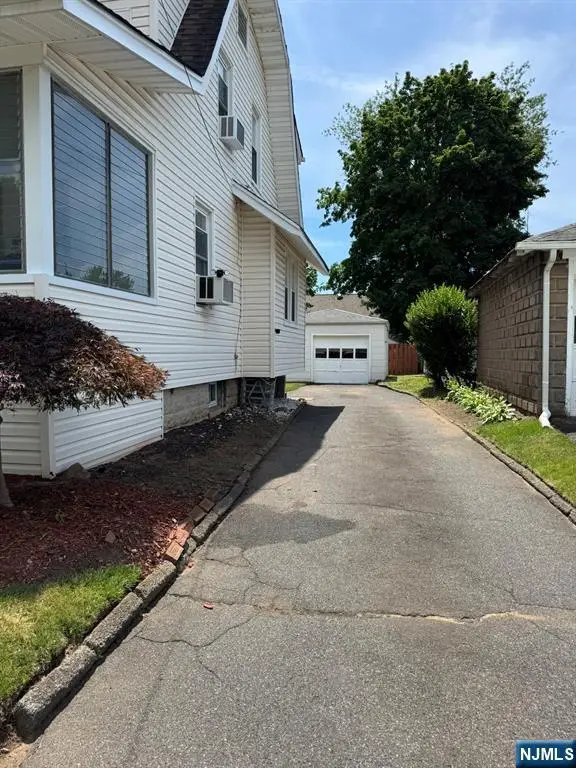 28 Van Houten Street, Bergenfield, NJ 07621 - #3
