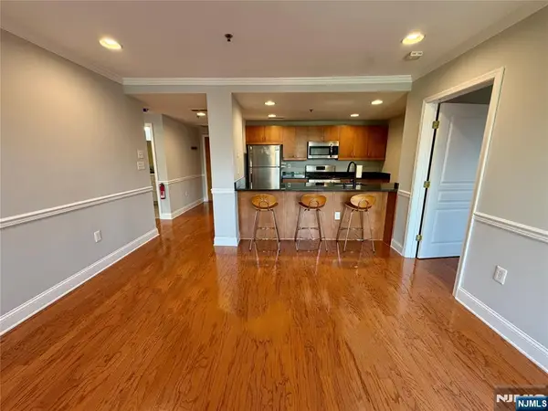 70 Adams Street 4A, Hoboken, NJ 07030