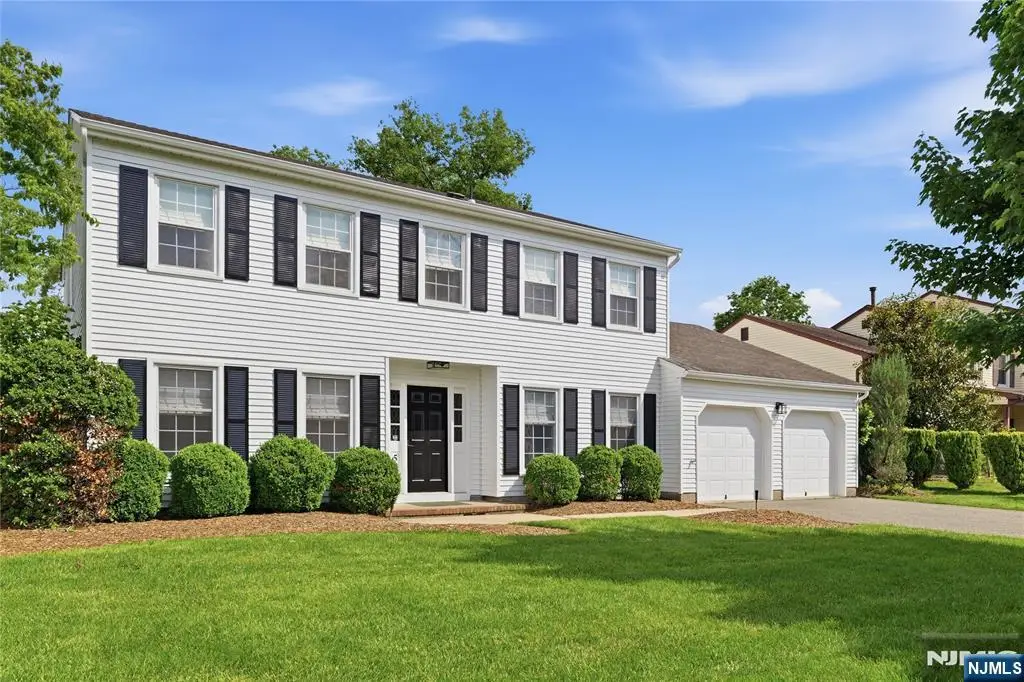 508 Tether Lane, Paramus, NJ 07652 - #1