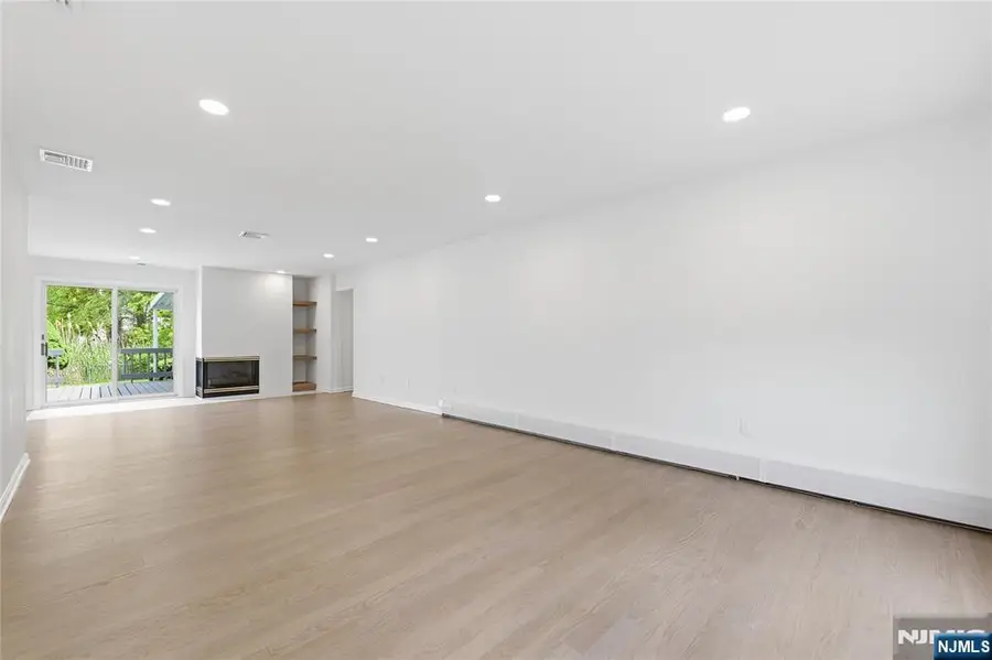 508 Tether Lane, Paramus, NJ 07652 - #2
