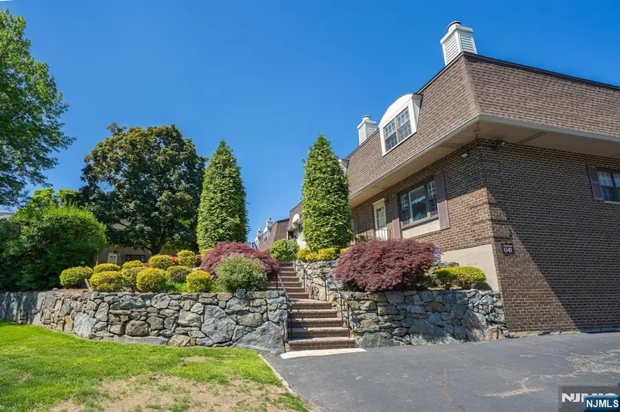 575 Grove G3, Clifton, NJ 07013 - #3