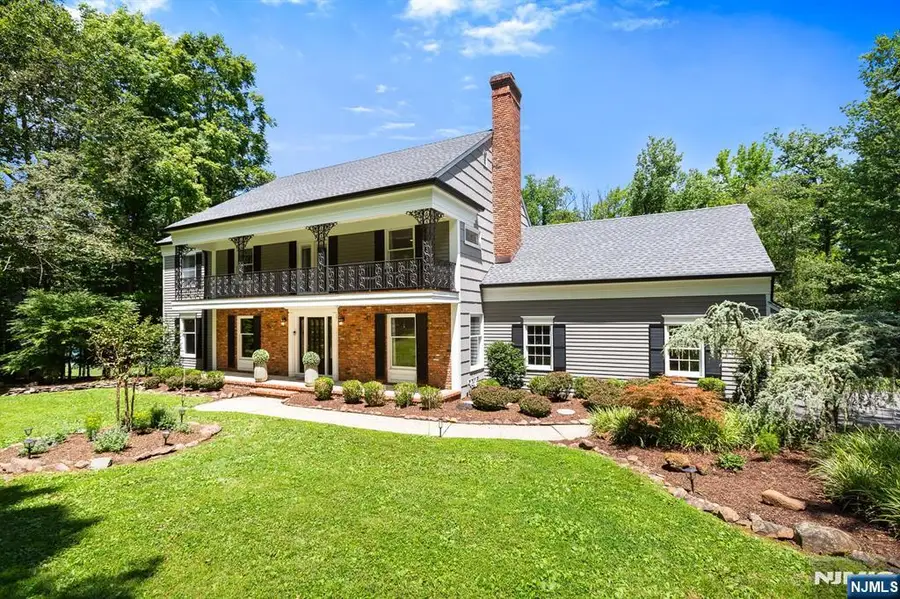 17 Sandalwood Drive, Warren, NJ 07059 - #2