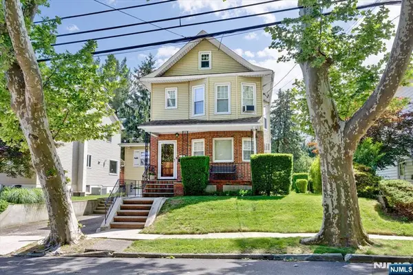 209 Washington Avenue, Rutherford, NJ 07070