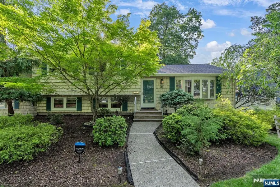 31 Monhegan Avenue, Wayne, NJ 07470 - #2