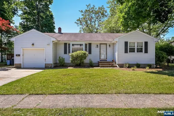 559 Herrmann Avenue, River Vale, NJ 07675