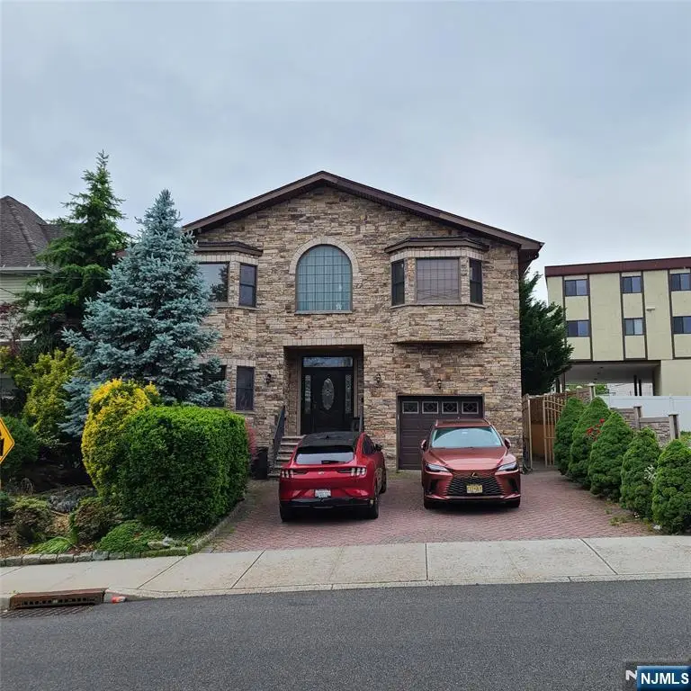 526 Moonachie Avenue, Wood Ridge, NJ 07075 - #1