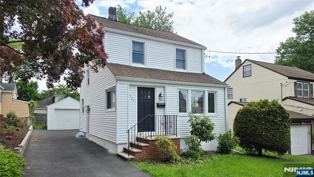 564 Maple Avenue, Teaneck, NJ 07666 - #1