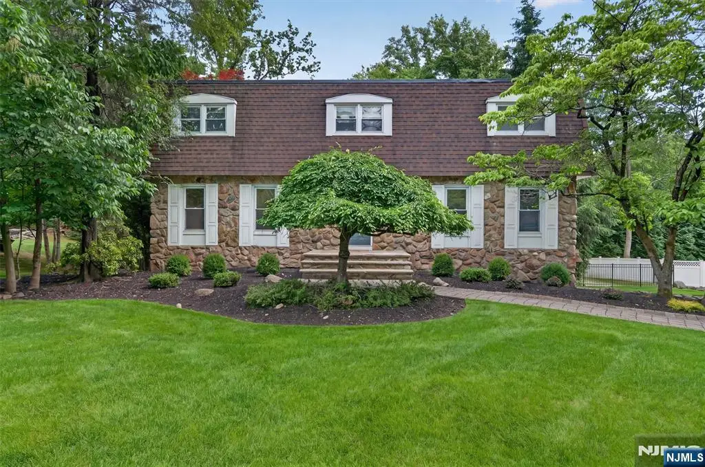 559 Wayne Drive, River Vale, NJ 07675 - #1