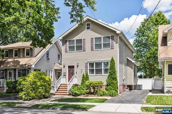 242 Washington Avenue, Rutherford, NJ 07070