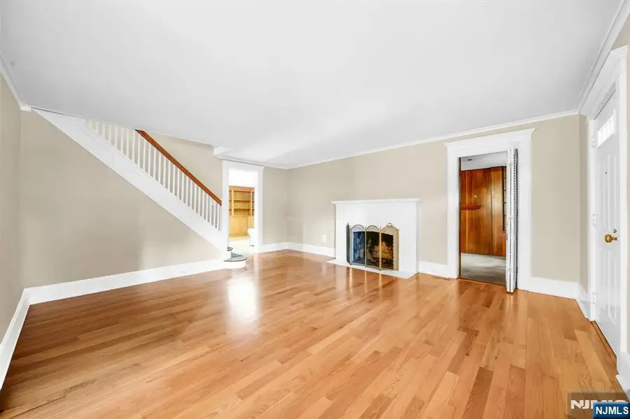 183 Harding Road, Glen Rock, NJ 07452 - #3