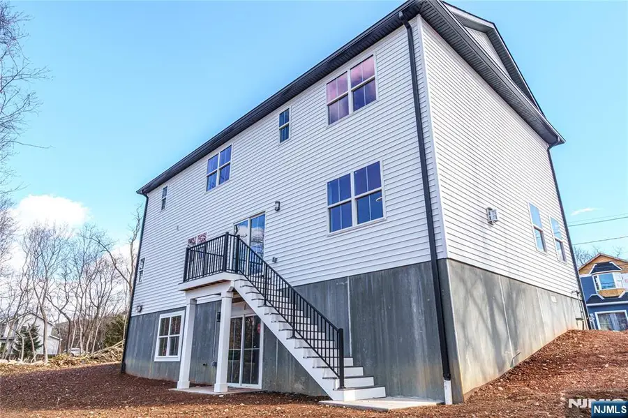 15 Walker Avenue, West Milford, NJ 07480 - #3