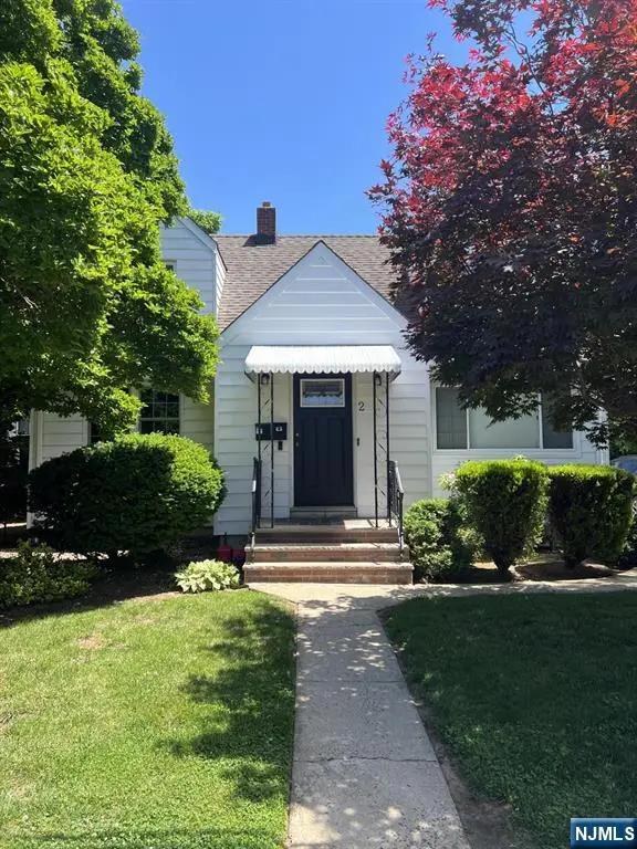 2 Davis Drive, Lodi, NJ 07644