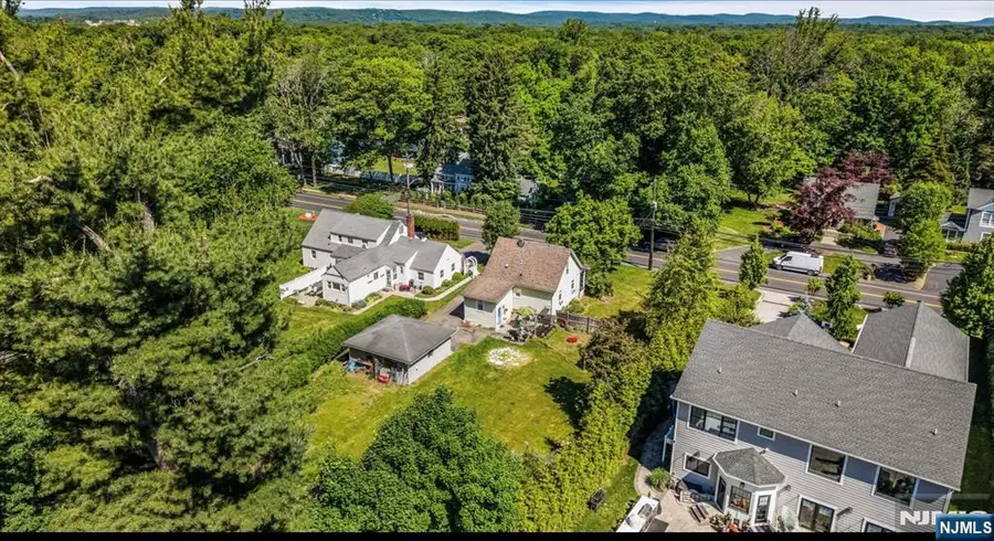 210 Franklin Avenue, Wyckoff, NJ 07481 - #2