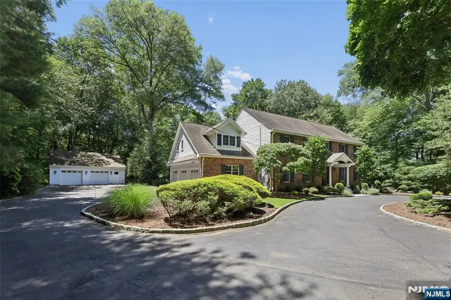 27 Duane Lane, Demarest, NJ 07627 - #2