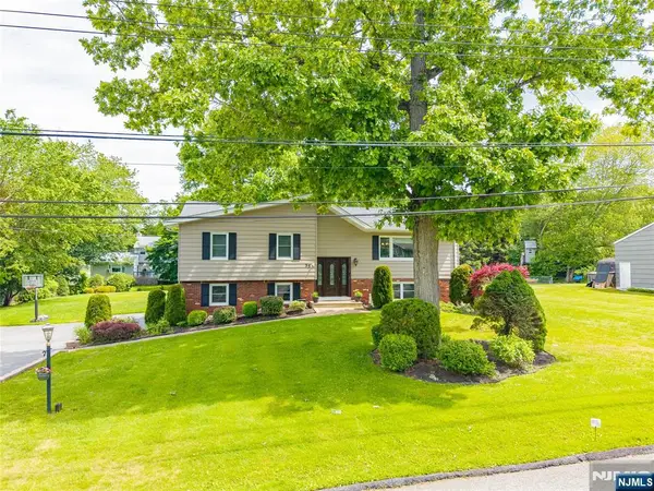 55 Marcia Road, Ringwood, NJ 07456