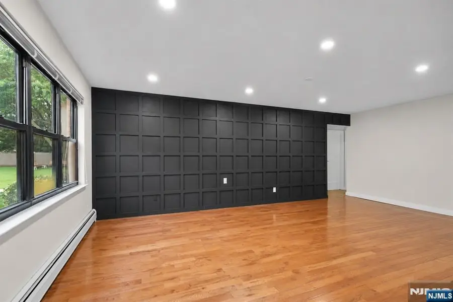 29 N End Drive, Secaucus, NJ 07094 - #2
