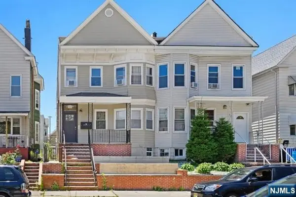 24 49th Street, Bayonne, NJ 07002