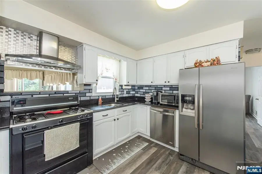 11 Hansen Street, Lodi, NJ 07644 - #3