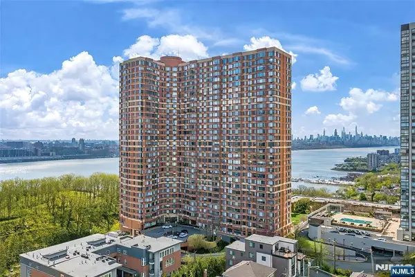 100 Old Palisade Road 1801, Fort Lee, NJ 07024