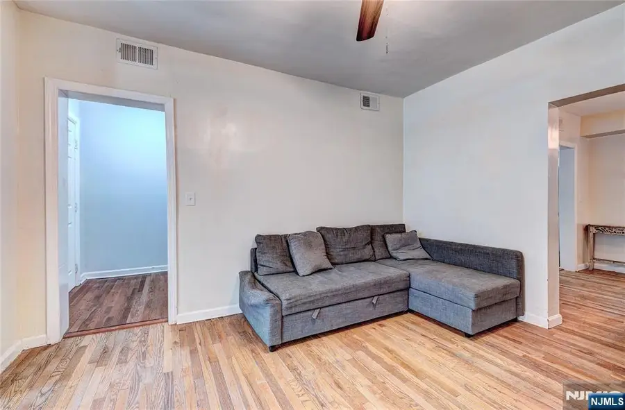 64 Norwood Street, Newark, NJ 07106 - #3