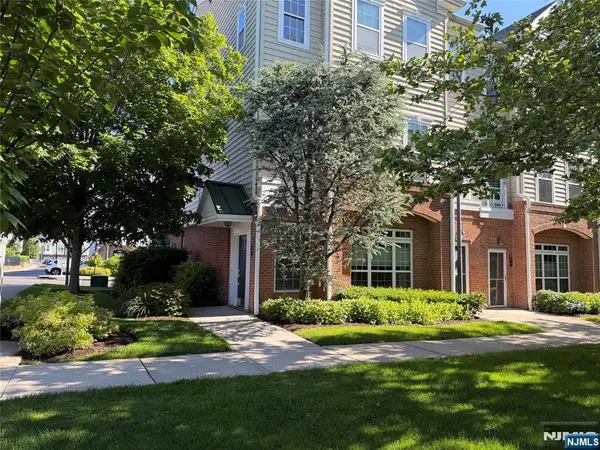 815 Deluca Road 815, Belleville, NJ 07109