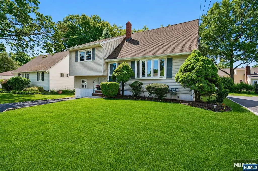 10 Whitman Street, Bloomfield, NJ 07003 - #1