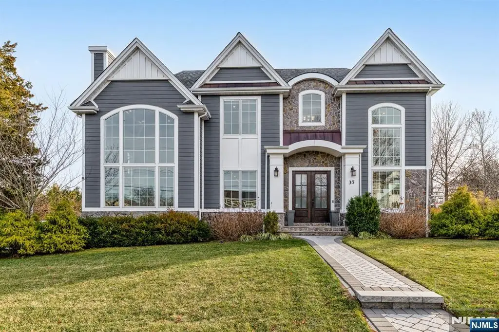 37 Glenfair Road, Glen Rock, NJ 07452 - #1