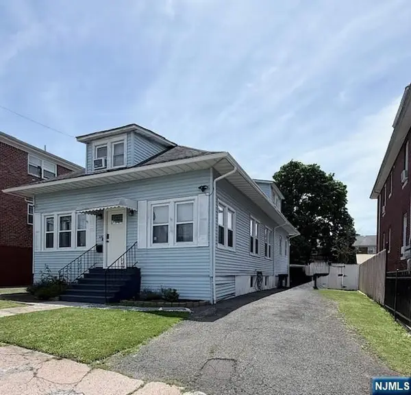 436-438 Knickerbocker Avenue, Paterson, NJ 07503