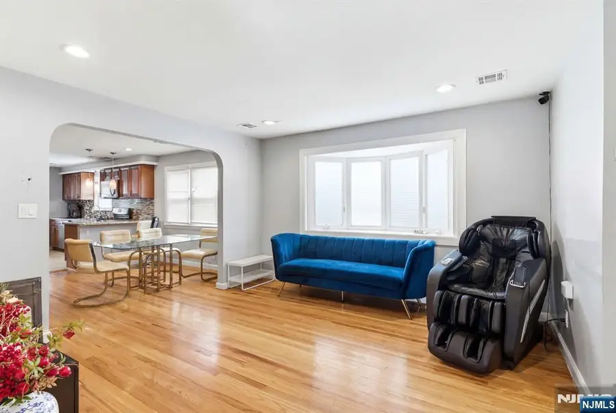 246 E 2nd Avenue, Roselle, NJ 07203 - #2