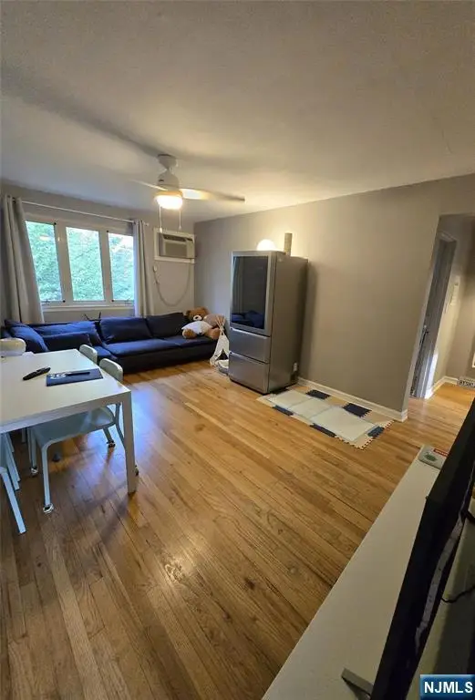 125 E Clinton Avenue 3B, Bergenfield, NJ 07621 - #3