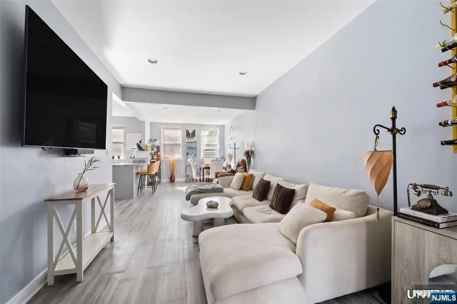 220 Delaware Avenue, Jersey City, NJ 07306 - #2
