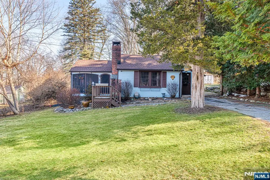 3 Hillspring Road, Sparta, NJ 07871 - #1