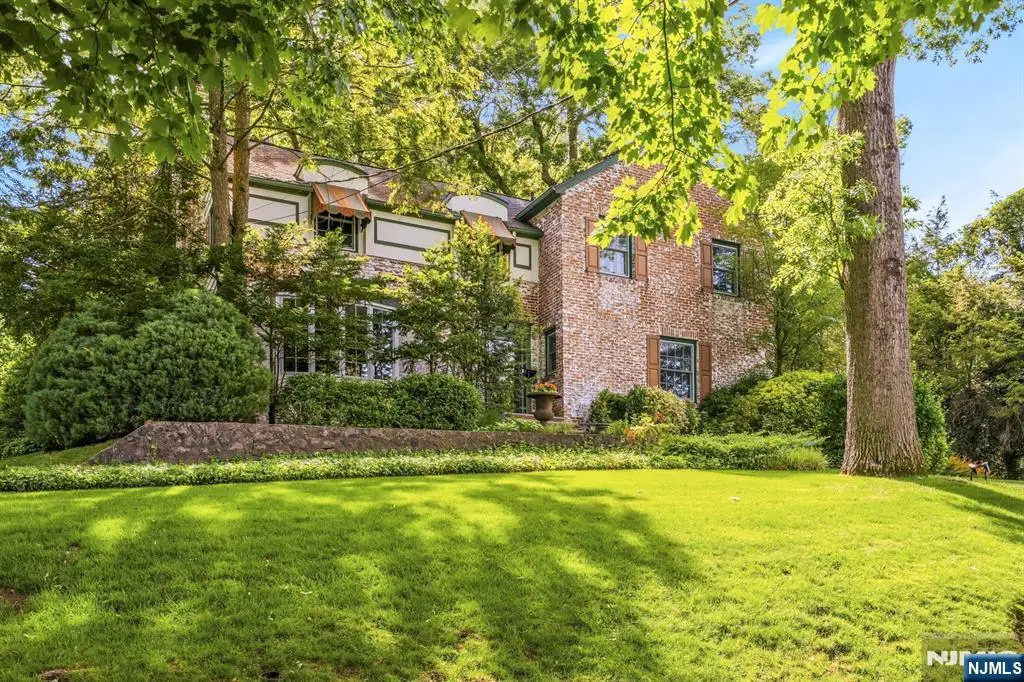 34 Hillside Avenue, Glen Rock, NJ 07452 - #1