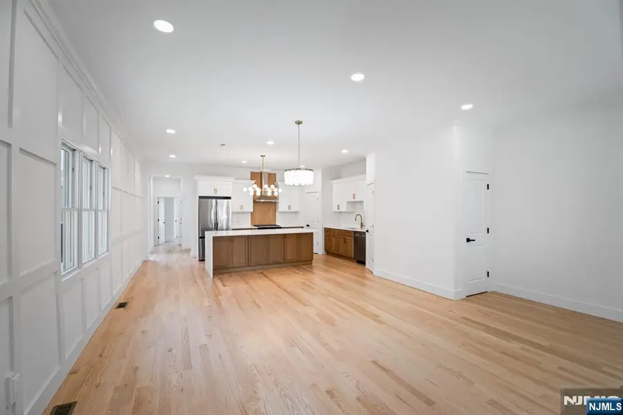 496 Central Avenue, Carlstadt, NJ 07072 - #3
