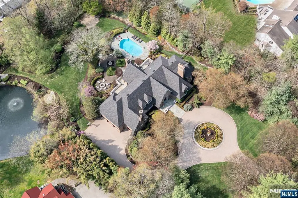 14 Eckert Farm Road, Saddle River, NJ 07458 - #1
