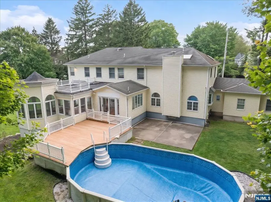 207 Herbert Avenue, Closter, NJ 07624 - #3