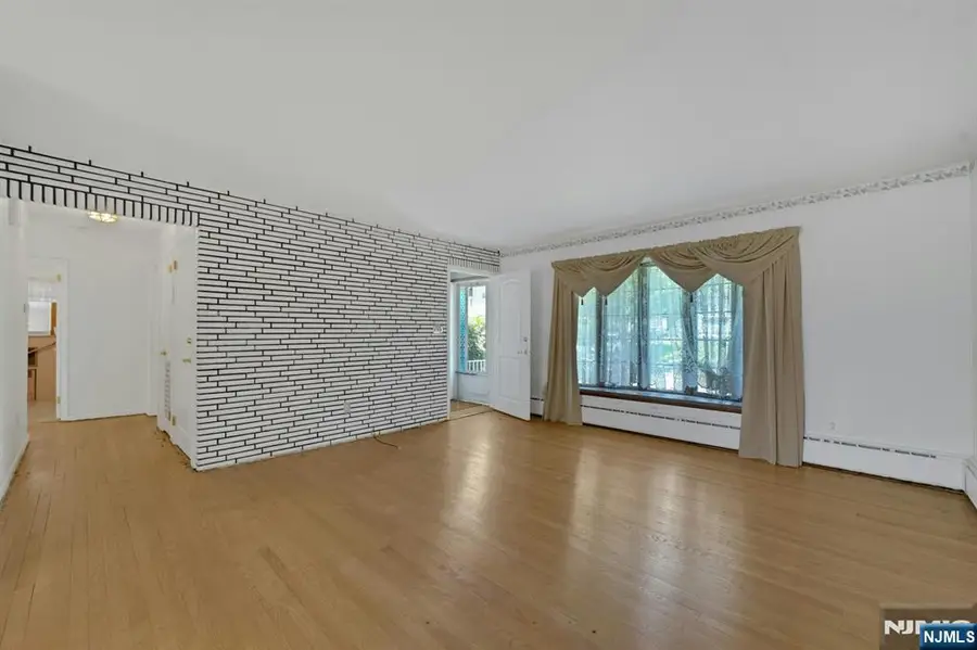316 Sanford Avenue, Lyndhurst, NJ 07071 - #3