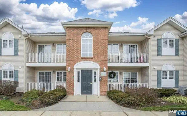 105 Roseland Avenue 304, Caldwell, NJ 07006