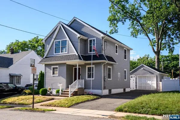 29 Reid Place, Hawthorne, NJ 07506