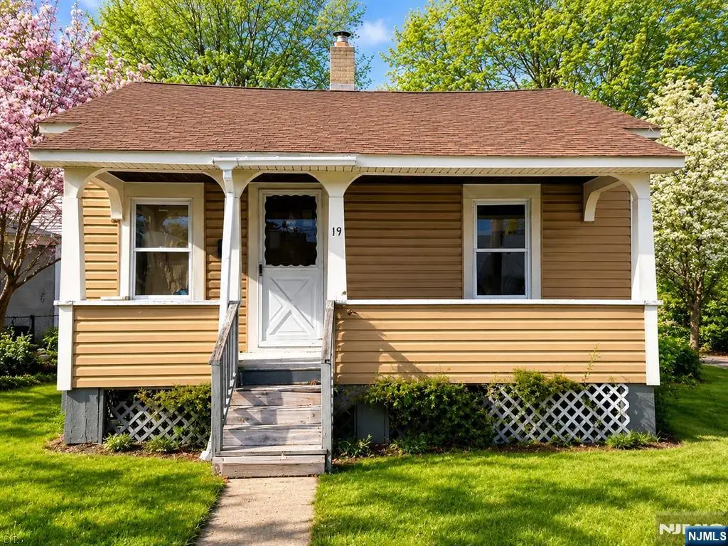 19-21 John Wilton Street, Franklin, NJ 07416 - #1