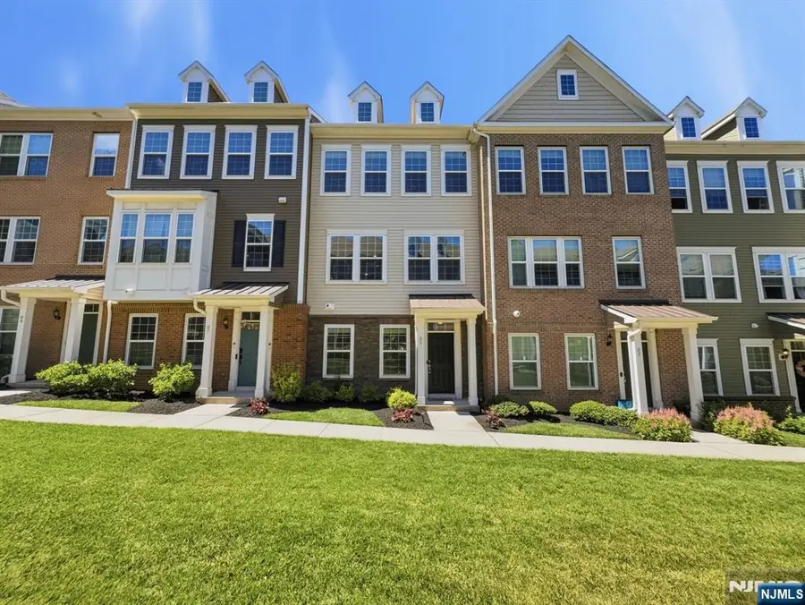 85 Truman Drive, Wood Ridge, NJ 07075 - #2