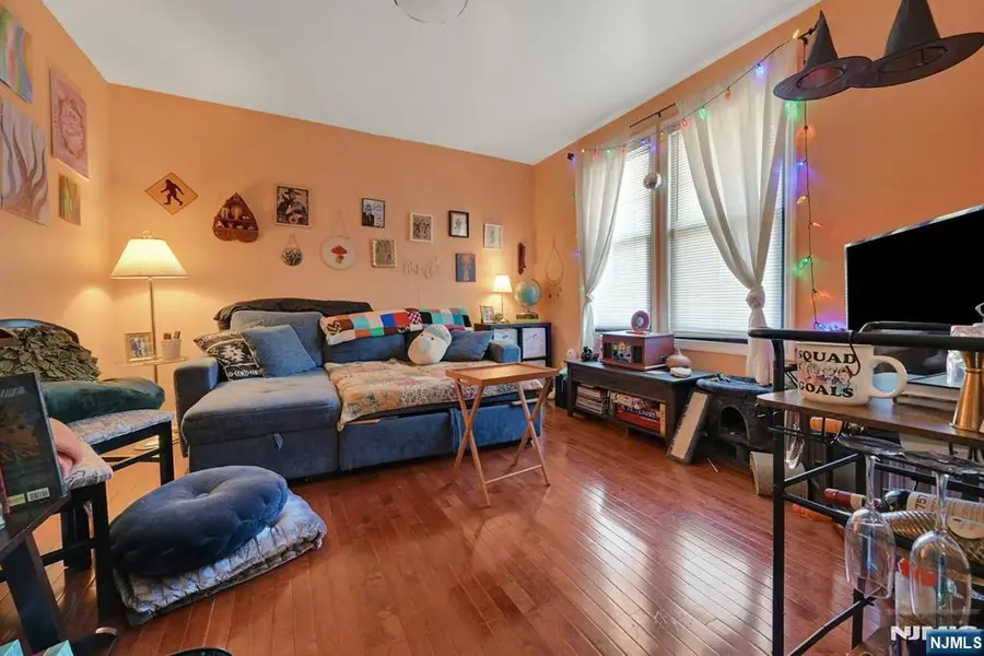 14 Wheeler Street, Montclair, NJ 07042 - #3