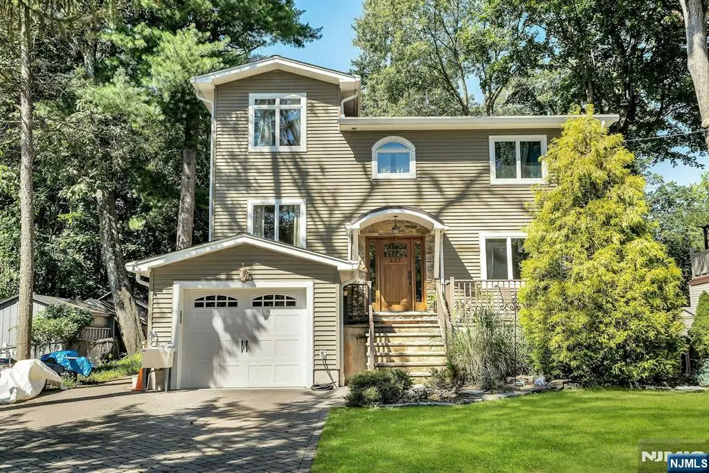 237 Cedar Lane, River Vale, NJ 07675 - #1