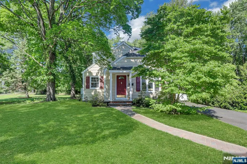 19 Harsen Road, Tenafly, NJ 07670 - #1