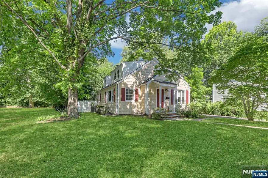 19 Harsen Road, Tenafly, NJ 07670 - #2