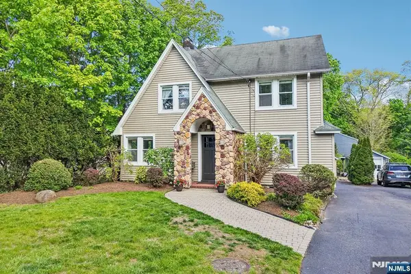 243 Lincoln Avenue, Ridgewood, NJ 07450